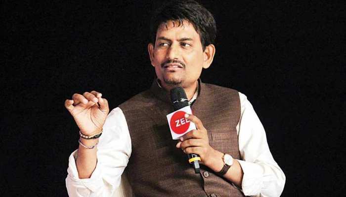 गुजरात हिंसा: आज सद्भावना अनशन पर बैठेंगे अल्पेश ठाकोर, यूपी-बिहार के मुख्यमंत्रियों को भी किया आमंत्रित गुजरात हिंसा: आज सद्भावना अनशन पर बैठेंगे अल्पेश ठाकोर, यूपी-बिहार के मुख्यमंत्रियों को भी किया आमंत्रित