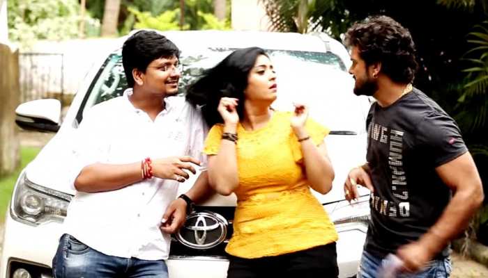 खेसारीलाल के 'नवका भतार' गाने ने मचाया हंगामा, एक करोड़ से ज्यादा बार देखा गया VIDEO खेसारीलाल के 'नवका भतार' गाने ने मचाया हंगामा, एक करोड़ से ज्यादा बार देखा गया VIDEO