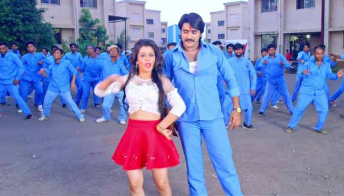 'पांडे जी का बेटा हूं' गाने ने मचाया तहलका, 4 करोड़ बार देखा जा चुका है यह VIDEO 'पांडे जी का बेटा हूं' गाने ने मचाया तहलका, 4 करोड़ बार देखा जा चुका है यह VIDEO