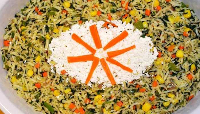 करवा चौथ पर पार्टनर संग डिनर में खाएं 'दिलरुबा चावल', 30 मिनट में करें तैयार करवा चौथ पर पार्टनर संग डिनर में खाएं 'दिलरुबा चावल', 30 मिनट में करें तैयार