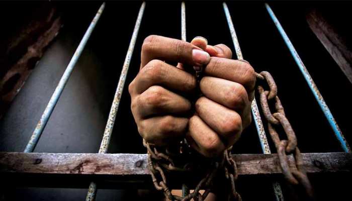 पाकिस्तान को सेना के सीक्रेट लीक करता था BSF जवान, पुलिस कर रही पूछताछ पाकिस्तान को सेना के सीक्रेट लीक करता था BSF जवान, पुलिस कर रही पूछताछ
