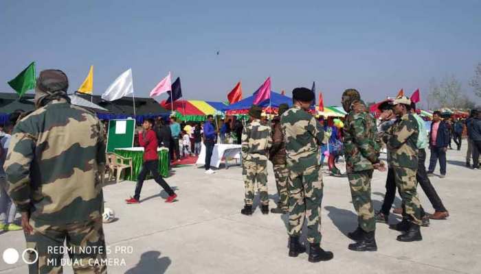 श्रीनगर BSF मुख्यालय में जवानों के परिवारों के लिए लगा दिवाली मेला श्रीनगर BSF मुख्यालय में जवानों के परिवारों के लिए लगा दिवाली मेला