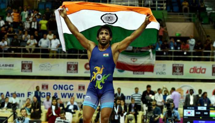 बजरंग पूनिया ने किया भारत का नाम रोशन, वर्ल्ड रैंकिंग में बने नंबर 1 पहलवान बजरंग पूनिया ने किया भारत का नाम रोशन, वर्ल्ड रैंकिंग में बने नंबर 1 पहलवान