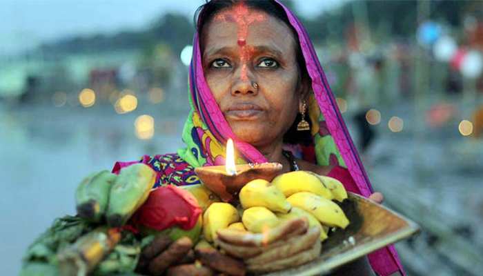 छठ पर्व 2018 : चार दिनों के त्योहार में हर तिथि का है अलग महत्व, जानें पूजन विधि छठ पर्व 2018 : चार दिनों के त्योहार में हर तिथि का है अलग महत्व, जानें पूजन विधि