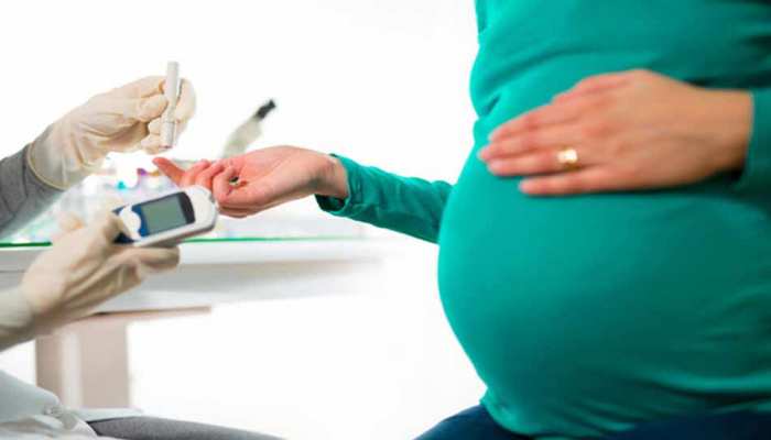 World Diabetes Day: हल्के में न ले डायबिटीज, प्रेगनेंसी में हो सकती है दिक्कत World Diabetes Day: हल्के में न ले डायबिटीज, प्रेगनेंसी में हो सकती है दिक्कत