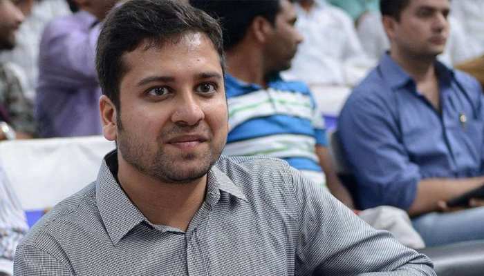 फ्लिपकार्ट CEO पद से इस्तीफे के बाद बोले बिन्नी बंसल, 'यह मेरे और परिवार के लिए मुश्किल भरा समय' फ्लिपकार्ट CEO पद से इस्तीफे के बाद बोले बिन्नी बंसल, 'यह मेरे और परिवार के लिए मुश्किल भरा समय'