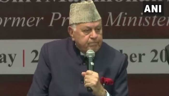 फारूक अब्दुल्ला ने PM मोदी को लिया आड़े हाथ, कह दीं ये बातें फारूक अब्दुल्ला ने PM मोदी को लिया आड़े हाथ, कह दीं ये बातें