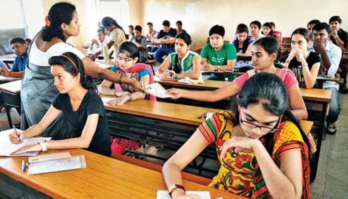 NEET 2019 : लाखों छात्रों के लिए खुशखबरी, सुप्रीम कोर्ट ने दी यह बड़ी राहत NEET 2019 : लाखों छात्रों के लिए खुशखबरी, सुप्रीम कोर्ट ने दी यह बड़ी राहत