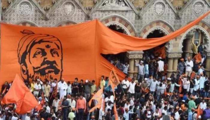 मराठा आरक्षण: विधानसभा में एक मत से पास हुआ बिल, जल्द बनेगा कानून मराठा आरक्षण: विधानसभा में एक मत से पास हुआ बिल, जल्द बनेगा कानून