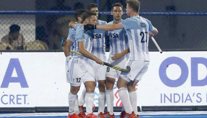 Hockey World Cup 2018: ओलंपिक चैंपियन अर्जेंटीना का शानदार आगाज, 2 बार पिछड़कर भी जीता मैच Hockey World Cup 2018: ओलंपिक चैंपियन अर्जेंटीना का शानदार आगाज, 2 बार पिछड़कर भी जीता मैच