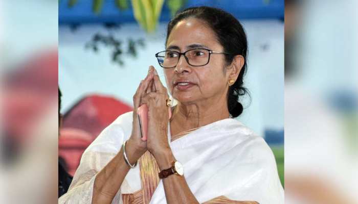 ममता सरकार ने रथयात्रा के लिए बीजेपी को न अनुमति दी और न ही जवाब, हाईकोर्ट ने लगाई फटकार ममता सरकार ने रथयात्रा के लिए बीजेपी को न अनुमति दी और न ही जवाब, हाईकोर्ट ने लगाई फटकार
