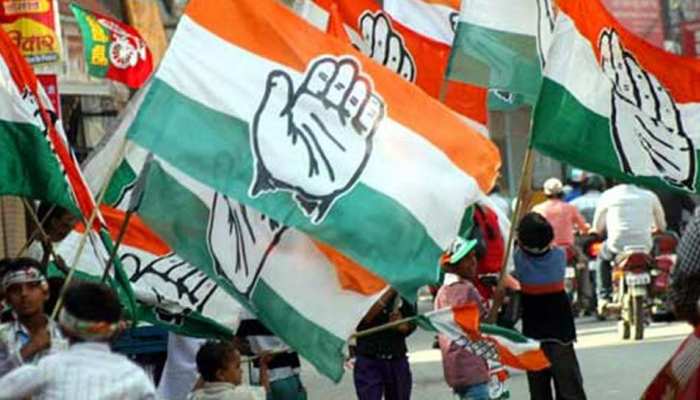 विधानसभा चुनावों में मोदी सरकार से नाराज जनता ने बीजेपी को किया खारिज- गहलोत विधानसभा चुनावों में मोदी सरकार से नाराज जनता ने बीजेपी को किया खारिज- गहलोत