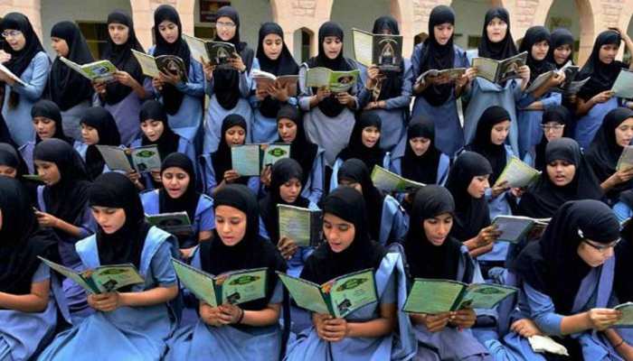 अल्पसंख्यक छात्रवृत्ति योजना ने बनाया 'रिकॉर्ड', 4.8 लाख लड़कियों ने किया आवेदन अल्पसंख्यक छात्रवृत्ति योजना ने बनाया 'रिकॉर्ड', 4.8 लाख लड़कियों ने किया आवेदन