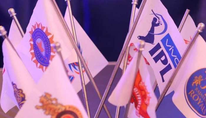 IPL के लिए 346 खिलाड़ियों की नीलामी आज, क्या युवराज को मिलेगा खरीददार IPL के लिए 346 खिलाड़ियों की नीलामी आज, क्या युवराज को मिलेगा खरीददार