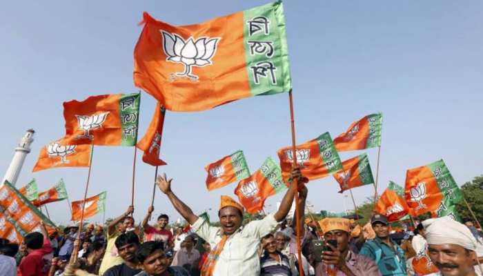 रथ यात्रा मामले पर कलकत्ता हाईकोर्ट में सुनवाई आज, BJP की याचिका पर आएगा फैसला रथ यात्रा मामले पर कलकत्ता हाईकोर्ट में सुनवाई आज, BJP की याचिका पर आएगा फैसला