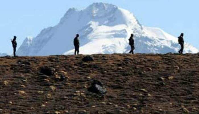 1962 के युद्ध पर आधारित उपन्यास, चीनी कैद से भारतीय सैनिकों के बच निकलने की कहानी 1962 के युद्ध पर आधारित उपन्यास, चीनी कैद से भारतीय सैनिकों के बच निकलने की कहानी