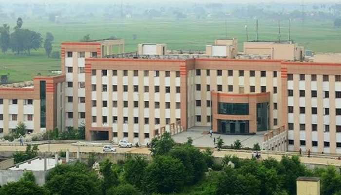 नए साल पर मोदी सरकार की सौगात, झज्जर में खुल रहा है देश का सबसे बड़ा कैंसर अस्पताल नए साल पर मोदी सरकार की सौगात, झज्जर में खुल रहा है देश का सबसे बड़ा कैंसर अस्पताल