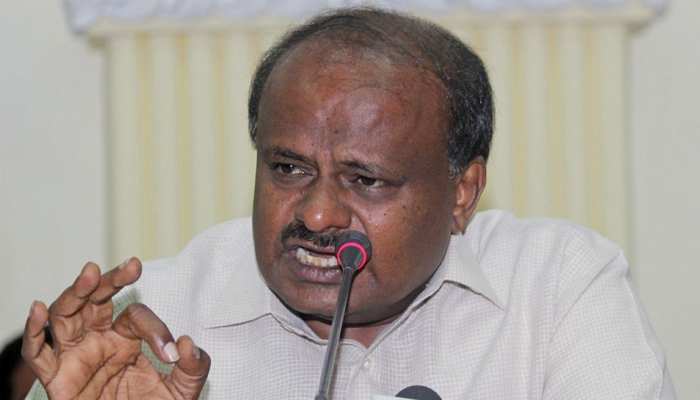 ‘बेरहमी से शूट करो’ वाले बयान पर कुमारस्वामी की सफाई, 'मैं भावुक हो गया था' ‘बेरहमी से शूट करो’ वाले बयान पर कुमारस्वामी की सफाई, 'मैं भावुक हो गया था'