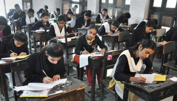 पश्चिम बंगाल में अब छात्र स्कूल में पढ़ेंगे मोटापे से कैसे निपटा जाए, राज्य सरकार लाएगी पाठ्यक्रम पश्चिम बंगाल में अब छात्र स्कूल में पढ़ेंगे मोटापे से कैसे निपटा जाए, राज्य सरकार लाएगी पाठ्यक्रम