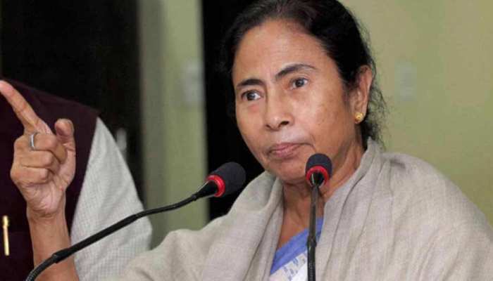 बीजेपी रथयात्रा: सीएम ममता बनर्जी बोलीं, 'लोगों को मारने के लिए नहीं की जाती हैं रथयात्रा' बीजेपी रथयात्रा: सीएम ममता बनर्जी बोलीं, 'लोगों को मारने के लिए नहीं की जाती हैं रथयात्रा'