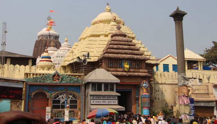 भक्तों के लिए 12 घंटे तक बंद रहा जगन्नाथ मंदिर, सामने आई ये बड़ी वजह भक्तों के लिए 12 घंटे तक बंद रहा जगन्नाथ मंदिर, सामने आई ये बड़ी वजह