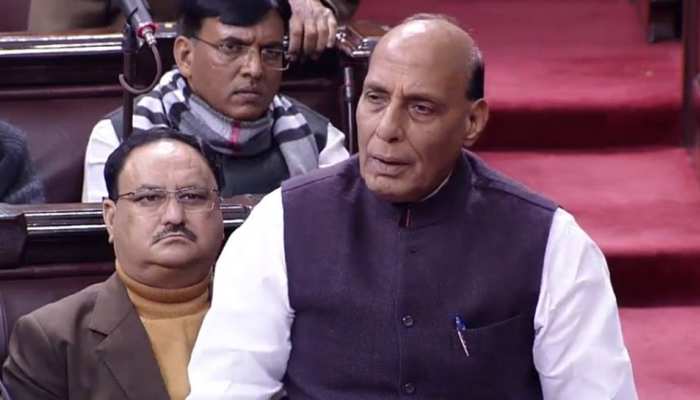 राजनाथ ने कहा-हम हुर्रियत से बातचीत के लिए तैयार थे, उन्होंने ही अपना 'दरवाजा' नहीं खोला राजनाथ ने कहा-हम हुर्रियत से बातचीत के लिए तैयार थे, उन्होंने ही अपना 'दरवाजा' नहीं खोला