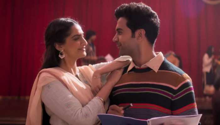 रिलीज हुआ 'एक लड़की को देखा तो ऐसा लगा' का टाइटल ट्रैक, रोमांटिक है सोनम-राजकुमार की केमिस्ट्री रिलीज हुआ 'एक लड़की को देखा तो ऐसा लगा' का टाइटल ट्रैक, रोमांटिक है सोनम-राजकुमार की केमिस्ट्री