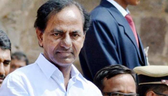 राहुल के साथ मंच साझा नहीं करना चाहते चंद्रशेखर राव, ममता की रैली में न जाने की अटकलें राहुल के साथ मंच साझा नहीं करना चाहते चंद्रशेखर राव, ममता की रैली में न जाने की अटकलें