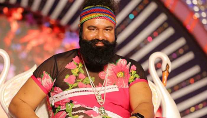 पत्रकार हत्या मामले में राम रहीम पर फैसला आज, वीडियो कॉन्फ्रेंसिंग के जरिए होगी पेशी पत्रकार हत्या मामले में राम रहीम पर फैसला आज, वीडियो कॉन्फ्रेंसिंग के जरिए होगी पेशी