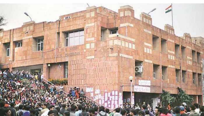 JNU में 'आलोचनात्मक सोच पर हमलों' पर वैज्ञानिक समुदाय ने जताई चिंता JNU में 'आलोचनात्मक सोच पर हमलों' पर वैज्ञानिक समुदाय ने जताई चिंता
