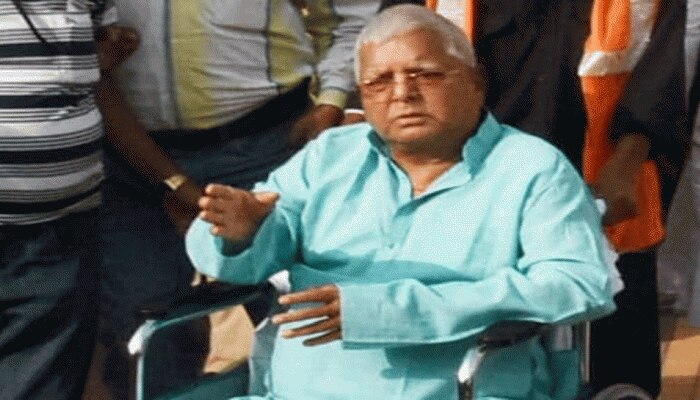 रांची: लालू यादव के लिए चुड़ा-दही लेकर रिम्स पहुंचे सर्मथक, एक दिन खाने की मिली इजाजत रांची: लालू यादव के लिए चुड़ा-दही लेकर रिम्स पहुंचे सर्मथक, एक दिन खाने की मिली इजाजत