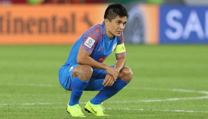 AFC Asian Cup: बहरीन से हारकर भारतीय फुटबॉल टीम टूर्नामेंट से हुई बाहर AFC Asian Cup: बहरीन से हारकर भारतीय फुटबॉल टीम टूर्नामेंट से हुई बाहर