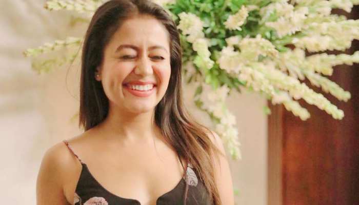 Video : नेहा कक्कड़ के टिक टॉक पोस्ट को मिले 33 लाख व्यूज, फैंस बोले- 'आप बहुत फनी हो' Video : नेहा कक्कड़ के टिक टॉक पोस्ट को मिले 33 लाख व्यूज, फैंस बोले- 'आप बहुत फनी हो'