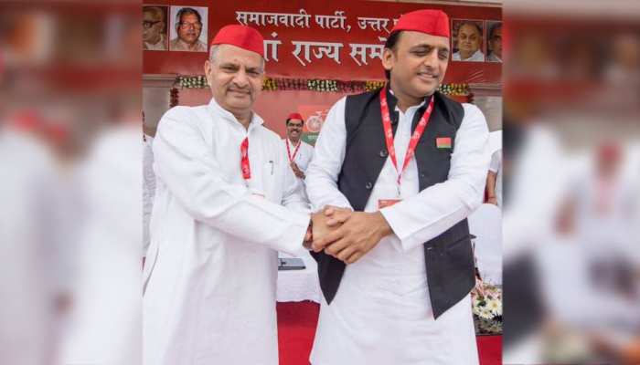 सपा प्रदेश अध्यक्ष नरेश उत्तम बोले- 'यूपी से ही देश को मिलेगा नया प्रधानमंत्री' सपा प्रदेश अध्यक्ष नरेश उत्तम बोले- 'यूपी से ही देश को मिलेगा नया प्रधानमंत्री'