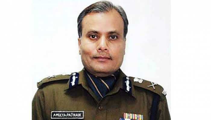 गणतंत्र दिवस : विभिन्न राज्यों के पुलिस अधिकारियों से मिले अमूल्य पटनायक गणतंत्र दिवस : विभिन्न राज्यों के पुलिस अधिकारियों से मिले अमूल्य पटनायक