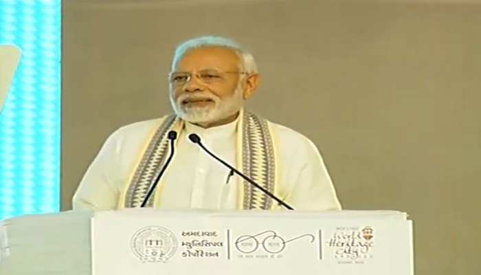 देश के 40 हजार कॉलेजों में इसी शैक्षणिक सत्र से लागू किया जाएगा नया आरक्षण : पीएम मोदी देश के 40 हजार कॉलेजों में इसी शैक्षणिक सत्र से लागू किया जाएगा नया आरक्षण : पीएम मोदी