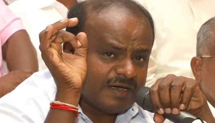 BJP विधायकों को गुरूग्राम के एक होटल में बंधक बनाकर रखा गया है: कुमारस्वामी BJP विधायकों को गुरूग्राम के एक होटल में बंधक बनाकर रखा गया है: कुमारस्वामी