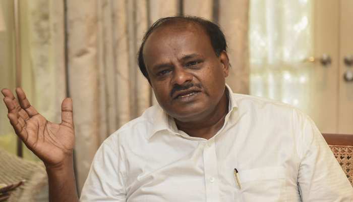 कर्नाटक: कुमारस्वामी सरकार पर छाया संकट टला! कई नाराज विधायक वापस लौटे कर्नाटक: कुमारस्वामी सरकार पर छाया संकट टला! कई नाराज विधायक वापस लौटे