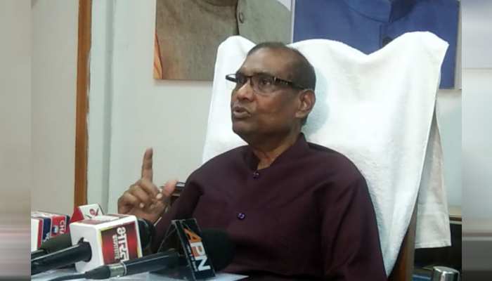 अखिलेश-मायावती के गठबंधन पर SC-ST आयोग के अध्यक्ष ने भी साधा निशाना, कह दिया ये... अखिलेश-मायावती के गठबंधन पर SC-ST आयोग के अध्यक्ष ने भी साधा निशाना, कह दिया ये...