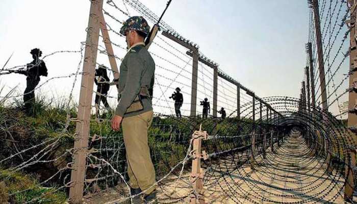 भारतीय सेना की जवाबी कार्रवाई से डरा पाकिस्तान, अपने पोस्ट पर जवानों की संख्या बढ़ाई भारतीय सेना की जवाबी कार्रवाई से डरा पाकिस्तान, अपने पोस्ट पर जवानों की संख्या बढ़ाई