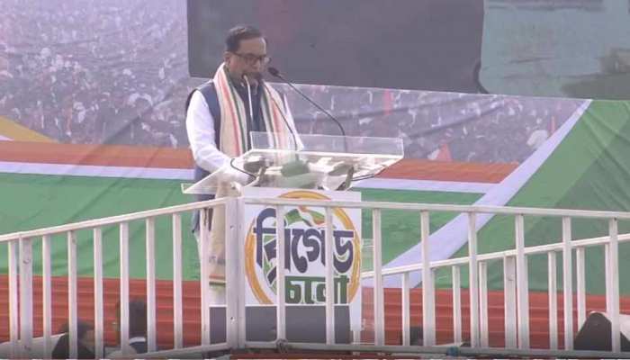 सतीश चन्द्र मिश्रा बोले, बसपा-सपा गठबंधन से होगा NDA सरकार का अंत सतीश चन्द्र मिश्रा बोले, बसपा-सपा गठबंधन से होगा NDA सरकार का अंत