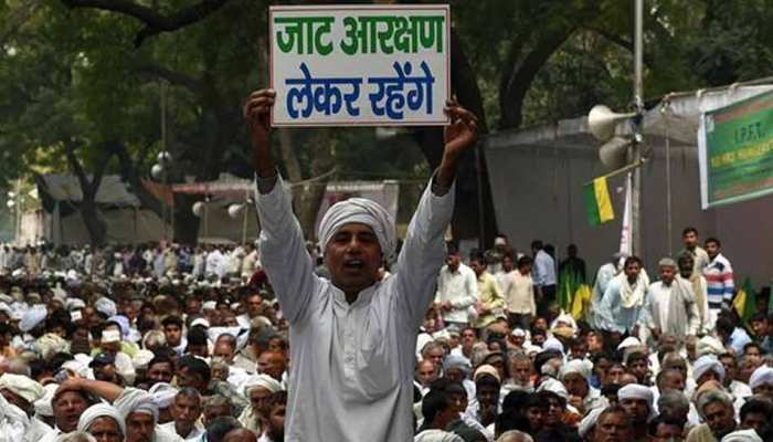 जाटों को ऐलान: अब नहीं ठगे जाएंगे, आरक्षण दो वरना NOTA दबाएंगे जाटों को ऐलान: अब नहीं ठगे जाएंगे, आरक्षण दो वरना NOTA दबाएंगे