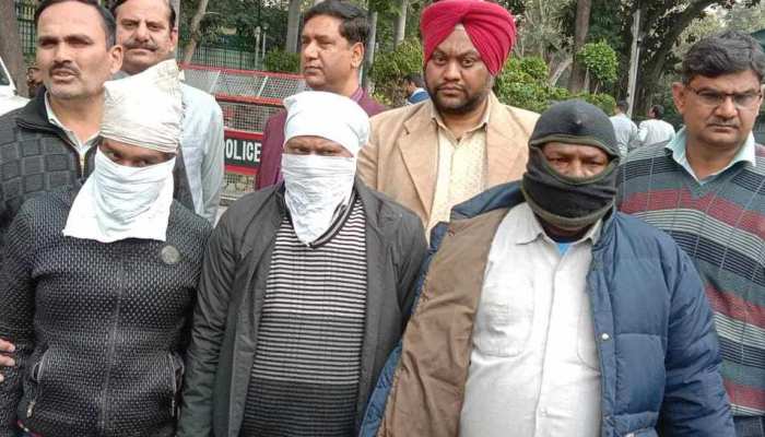 8 साल के बाद सुलझी महिला की हत्या की गुत्थी, मकान मालिक ने ही करवाया मर्डर 8 साल के बाद सुलझी महिला की हत्या की गुत्थी, मकान मालिक ने ही करवाया मर्डर
