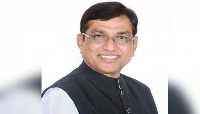 अहमदाबाद पश्चिम लोकसभा सीट पर क्या BJP के किरीट सोलंकी लगा सकेंगे जीत की हैट्रिक अहमदाबाद पश्चिम लोकसभा सीट पर क्या BJP के किरीट सोलंकी लगा सकेंगे जीत की हैट्रिक