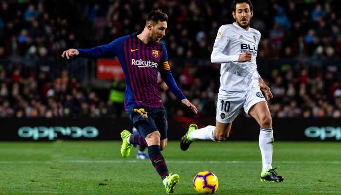 La Liga: लियोनेल मेसी ने लगातार 2 गोल कर टाली बार्सिलोना की हार, वेलेंसिया से मुकाबला ड्रॉ La Liga: लियोनेल मेसी ने लगातार 2 गोल कर टाली बार्सिलोना की हार, वेलेंसिया से मुकाबला ड्रॉ