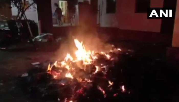 महिला एवं बाल विकास विभाग के कार्यालय में कागजात जलाने से शंका के घेरे में आया विभाग महिला एवं बाल विकास विभाग के कार्यालय में कागजात जलाने से शंका के घेरे में आया विभाग