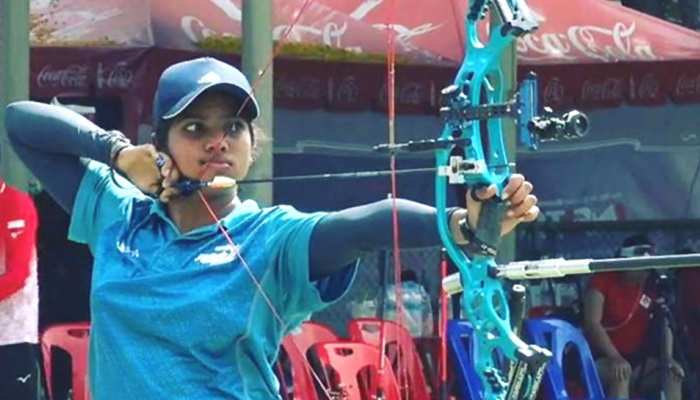 18 साल की तीरंदाज मुस्कान ने जीते 2 गोल्ड मेडल, सिंगल कैटेगरी में बनीं चैंपियन 18 साल की तीरंदाज मुस्कान ने जीते 2 गोल्ड मेडल, सिंगल कैटेगरी में बनीं चैंपियन
