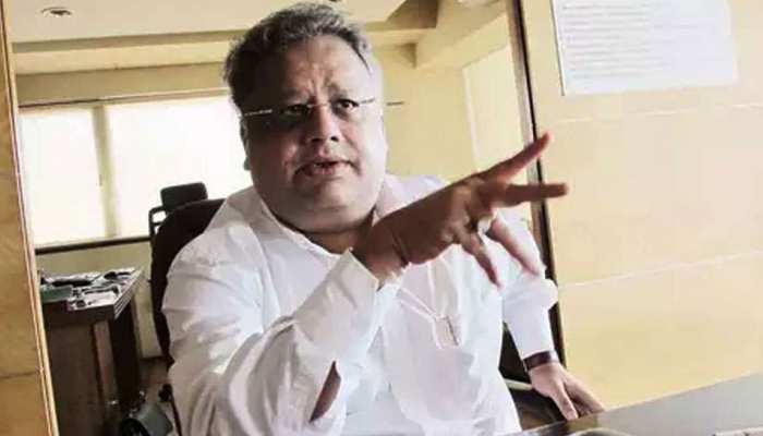 राकेश झुनझुनवाला को इन्होंने बनाया 'मालामाल', गुरु के नाम का किया खुलासा राकेश झुनझुनवाला को इन्होंने बनाया 'मालामाल', गुरु के नाम का किया खुलासा