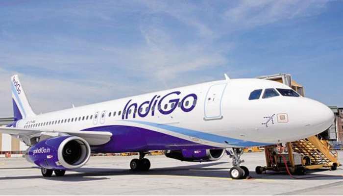 IndiGo ने पायलटों की कमी के कारण 130 फ्लाइट कैंसल की IndiGo ने पायलटों की कमी के कारण 130 फ्लाइट कैंसल की
