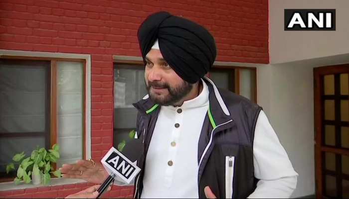 पुलवामा हमला: पाकिस्तान की करतूत पर बोले सिद्धू-कुछ लोगों के कारण पूरे देश को जिम्मेदार नहीं ठहरा सकते पुलवामा हमला: पाकिस्तान की करतूत पर बोले सिद्धू-कुछ लोगों के कारण पूरे देश को जिम्मेदार नहीं ठहरा सकते